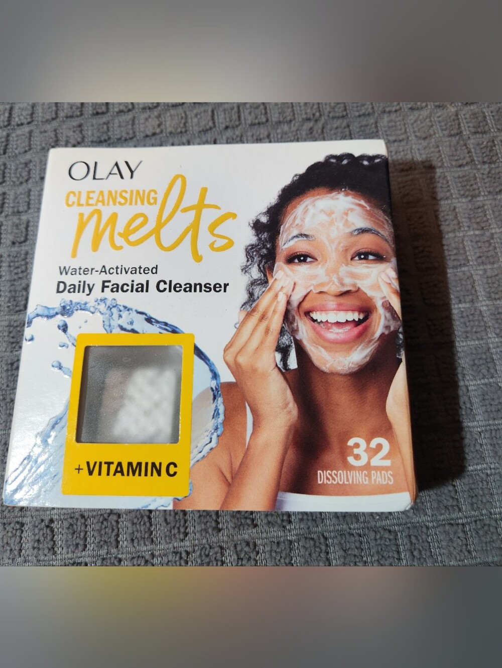 New Olay Cleansing Melts + Viramin C Daily Facial Cleanser 32 Dissolving Pads